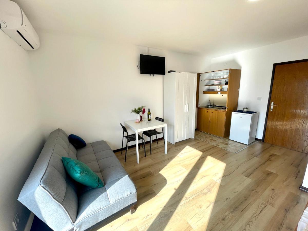 Apartments Ivana & Ante 드라말리 외부 사진
